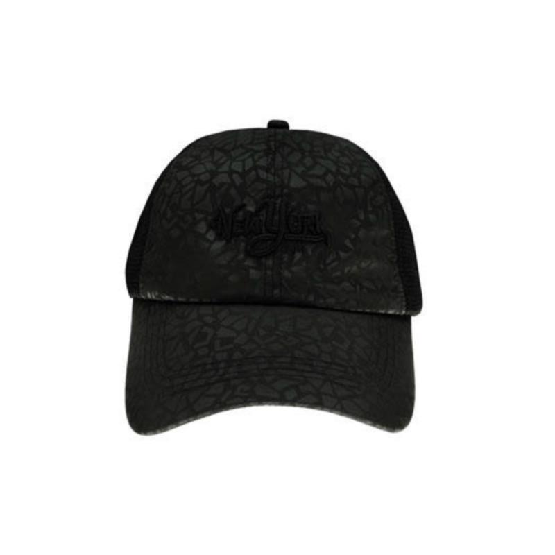 Καπέλο Jockey αδιάβροχο με σχέδιο σε μαύρο χρώμα