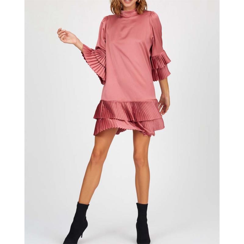 Γυναικείο φόρεμα με πλισέ λεπτομέρειες ροζ 100% πολυεστερ