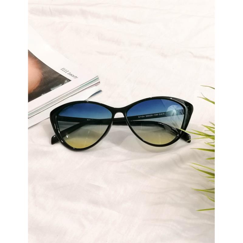 Γυναικεία μπλε ντεγκραντέ γυαλιά ηλίου με μαύρο κοκκάλινο σκελετό Luxury S1154B