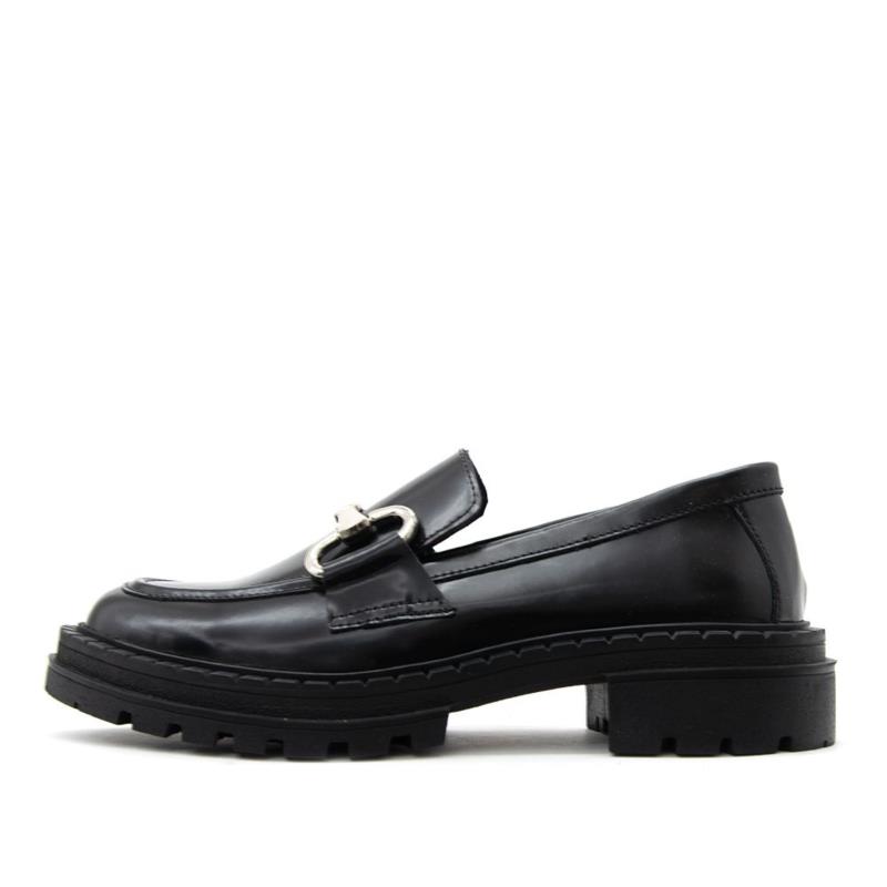 LEATHER LOAFERS WOMEN INUOVO