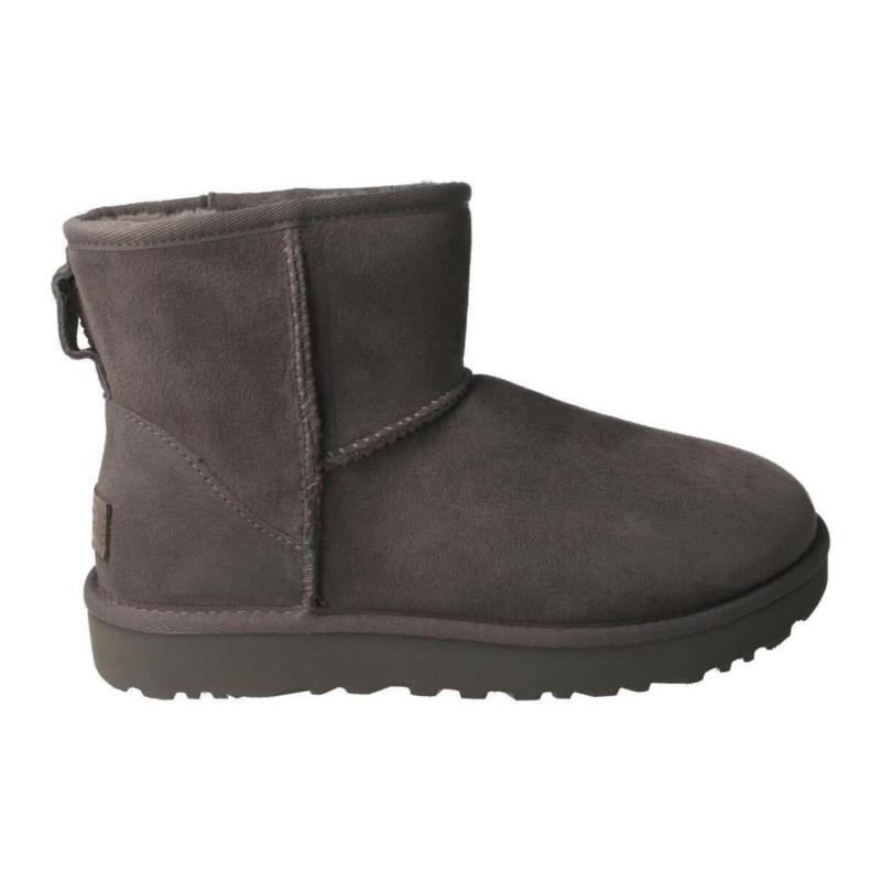 Μποτίνια UGG -